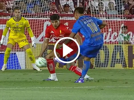 Los penaltis que el VAR no quiso marcar en el Chivas vs. Necaxa