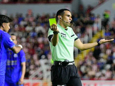 El castigo que darían al árbitro del Necaxa vs Chivas por sus fuertes errores