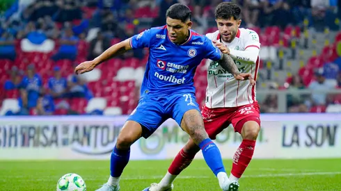 Francisco Méndez no la pasó nada bien ante Cruz Azul.