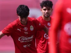 El juvenil que se entrena con el primer equipo de Chivas