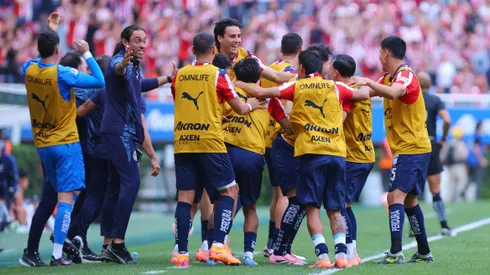 Por falta de minutos, dos jugadores saldrían de Chivas.
