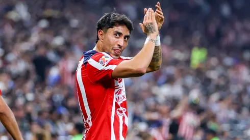 Omar Govea pide apoyo a la afición de Chivas.