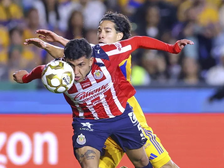 Las dudas y descartados de Chivas para la vuelta vs Tigres