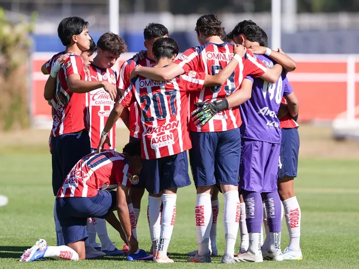 El canterano de la Sub-21 que Milito convocó para Chivas vs. Tigres