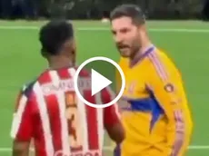 El Tiba entró en un momento caliente y no se achicó ante André-Pierre Gignac