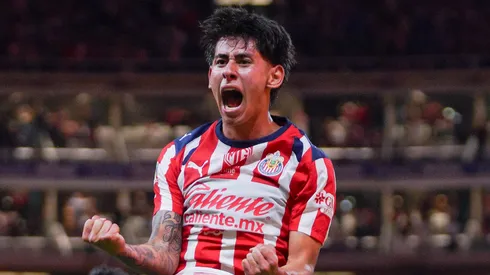 Santiago Sandoval fue clave en la victoria de Chivas.