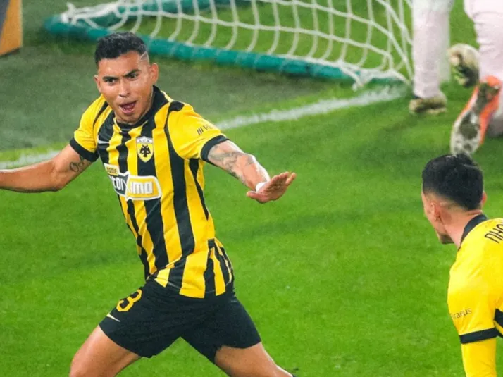 Orbelín Pineda y el AEK reinan en Grecia tras vencer al Panathinaikos