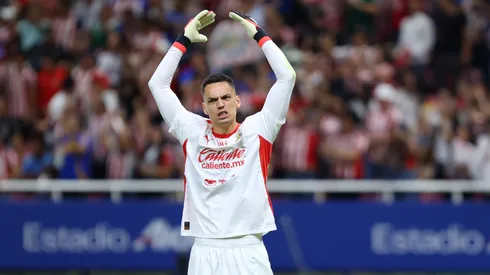 Óscar Whalley también cumplió ante Tigres.