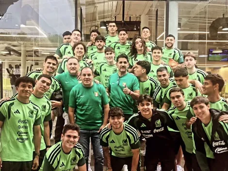 “Poscass de Compas” visitó a la Selección Mexicana y desató críticas