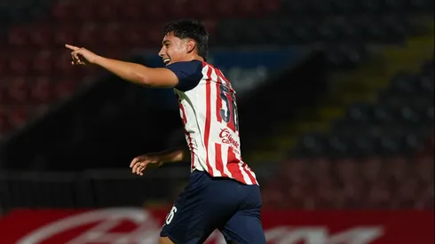 Ángel Chávez podría subir al primer equipo de Chivas.