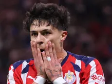 La decisión de Gabriel Milito para que Sergio Aguayo reemplace a Armando González en Chivas