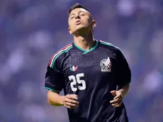 Nuevas críticas para el Piojo Alvarado en el Tri