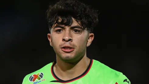 Denzell García cada vez más cerca de Chivas.