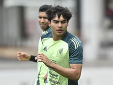 Stephano Carrillo, el delantero de Europa que Chivas tiene en la mira