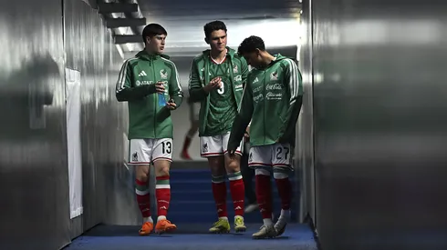 Israel Reyes tiene muy buena relación con los jugadores de Chivas.