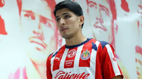 Miguel Tapias no entra en planes en Chivas.