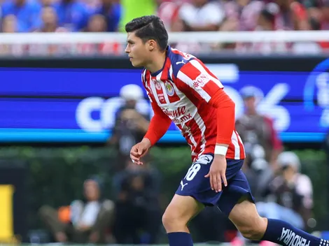 ¿Qué plan tienen en Chivas para Jonathan Pérez en el Apertura 2026?