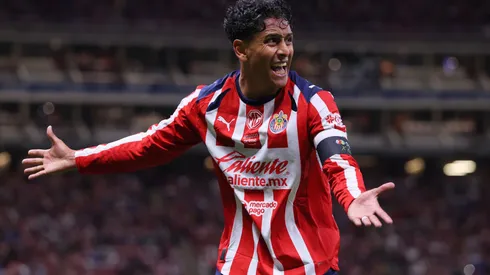 Luis Romo recibió duras críticas de la afición de Chivas