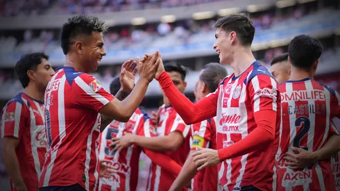 Los 3 jugadores de Chivas en el 11 ideal de la Liga MX
