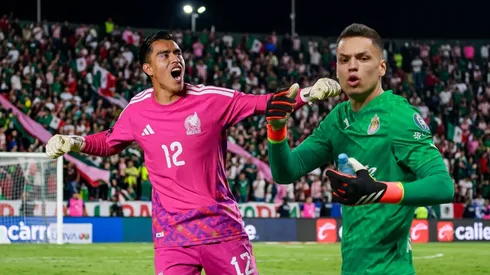 Algunos aficionados piden a Óscar Whalley como titular
