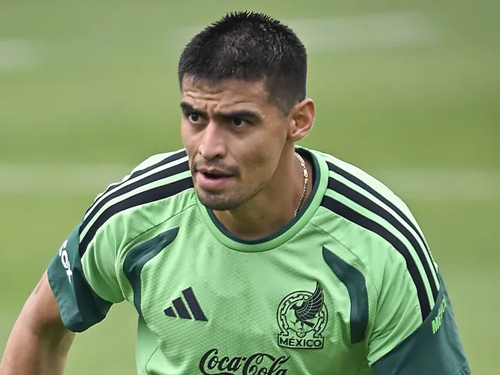 ¿Chivas va por Guillermo Martínez de Pumas UNAM?