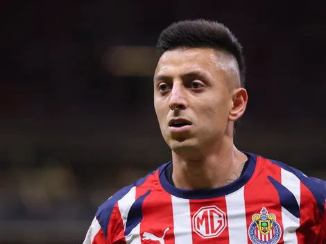¿Roberto Alvarado se va de Chivas? La respuesta que dio hace poco