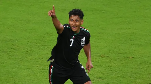 Luis Romo tuvo un festejo especial contra Corea.