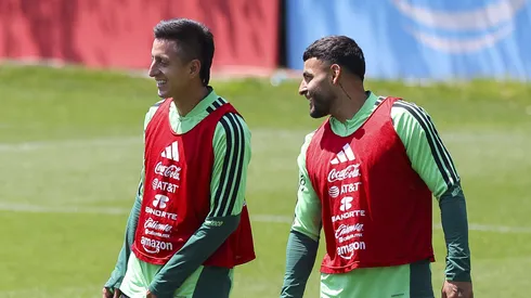 Roberto Alvarado y Alexis Vega siguen demostrando su amistad.