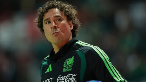 Guillermo Ochoa genera división en el TRI