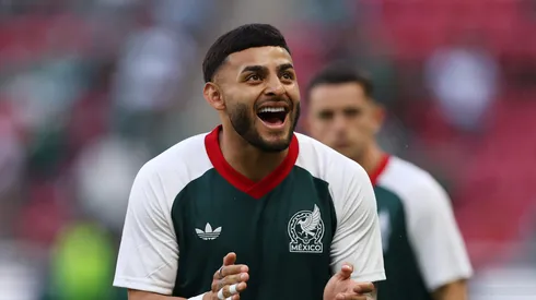 Alexis Vega aplaude la posibilidad de que Ochoa sea titular.