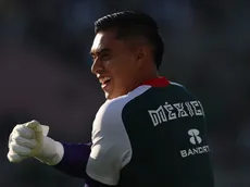 Raúl Rangel demuestra su excelente juego de pies y sorprende a Javier Aguirre