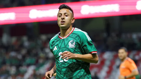 Roberto Alvarado destaca en el Mundial 2026.