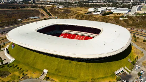 Estadio Guadalara sorprendió a la prensa española