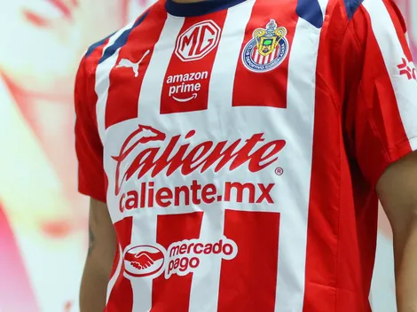 Afición de Chivas estalla por un detalle de la nueva playera