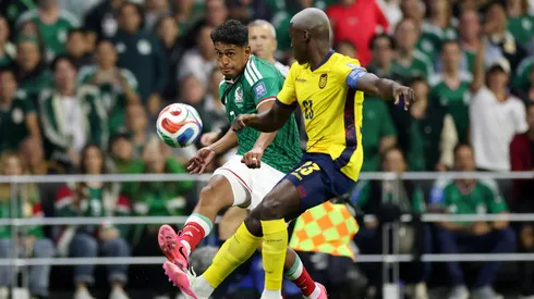 Luis Romo muy participativo ante Ecuador.