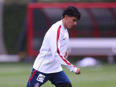 Chivas revela las primeras prendas de Nike y el uniforme vs Correcaminos