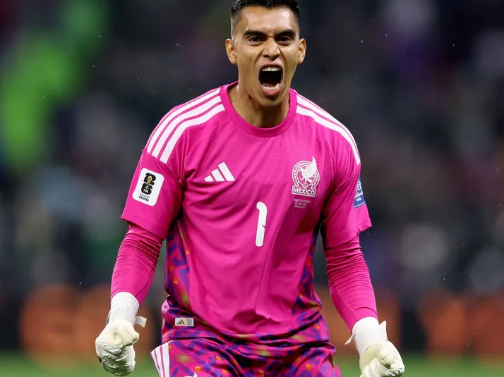¿Raúl Rangel titular en Chivas vs. Toluca por el Apertura 2026?