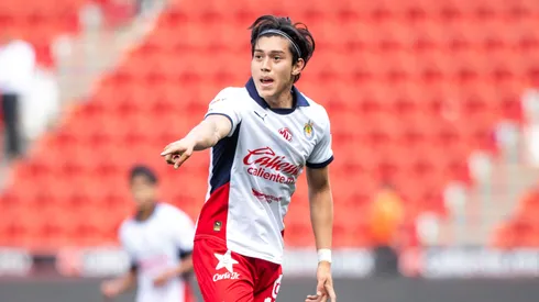 Mauricio Reyes, el ex Chivas que llega a Cruz Azul.