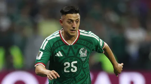 La FIFA reconce el gran Mundial de Roberto Alvarado.