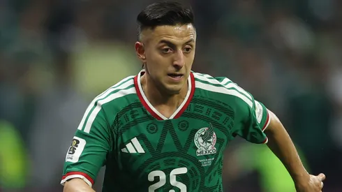 Roberto Alvarado reportó en Chivas.