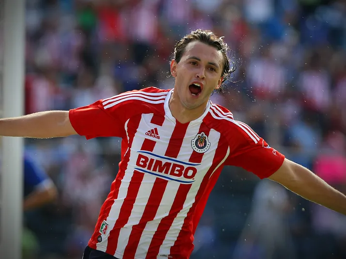 De figura de Chivas a los banquillos: Omar Arellano