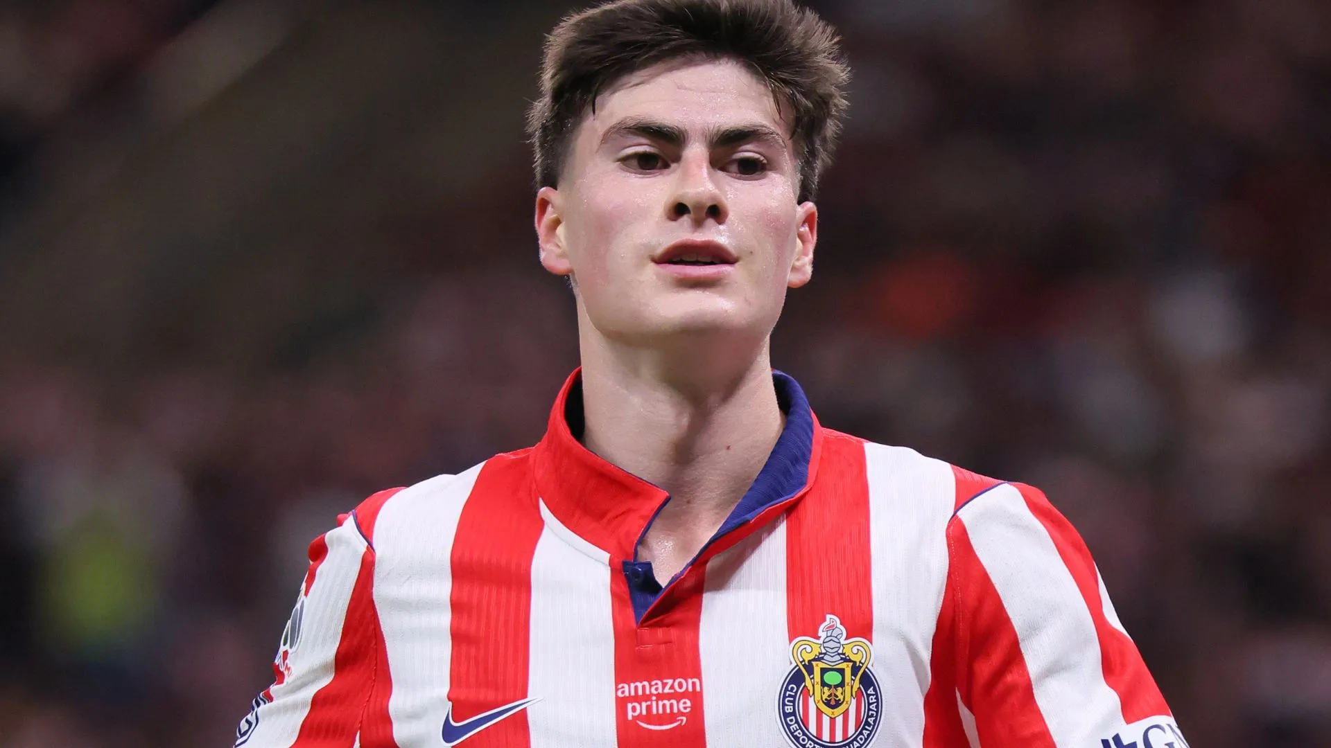 Armando González con Chivas.