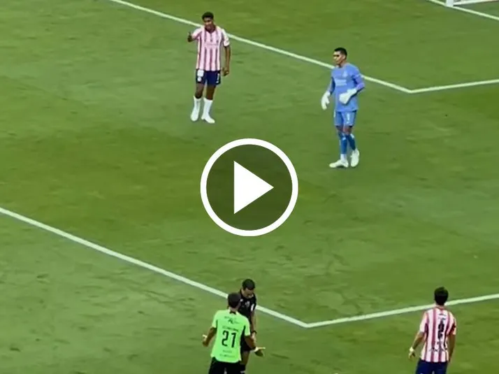 El regaño de Luis Romo a José Castillo y a Raúl Rangel en Chivas vs. FC Juárez
