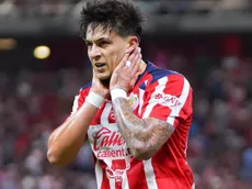 Chivas impone interesante cláusula al prestar a Aguayo a Deportes Tolima