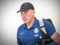 Gabriel Milito reconoció urgencia de un título en Chivas