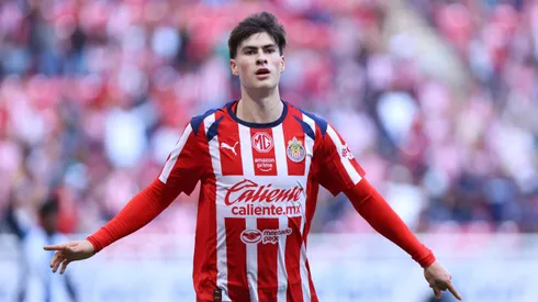 Armando González se va al fútbol de Grecia.