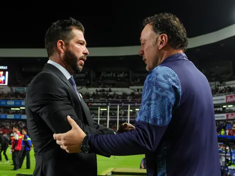 Benjamín Mora ya le ganó a Chivas y reveló cómo lo hizo, Milito toma nota