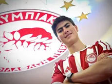 La decisión del DT del Olympiacos con la Hormiga