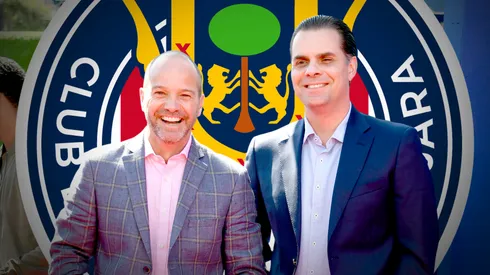 Luis García y Christian Martinoli niegan crisis en Chivas