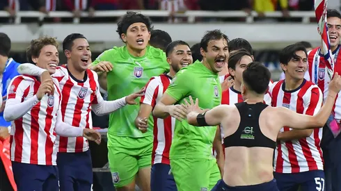 Víctor Alcaraz habló de Eduardo García y Gabriel Milito.